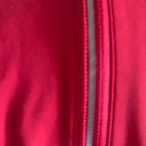 Athleta Vibrant Cardinal Red Rainer Leggings - Picture 3 of 9